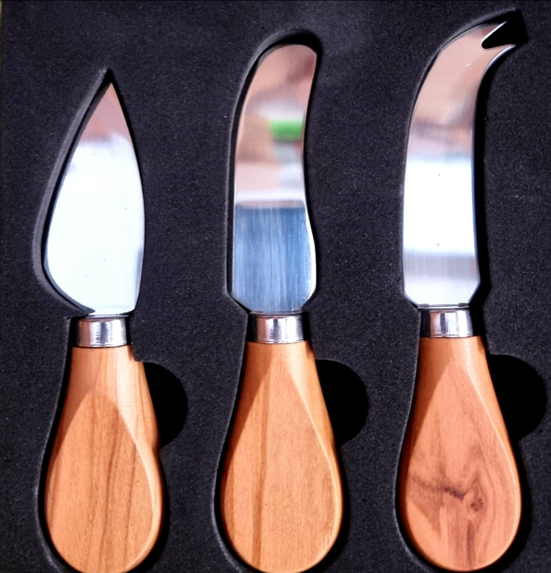 Olivewood Cheese cutting Set Olive Tree Store Athens